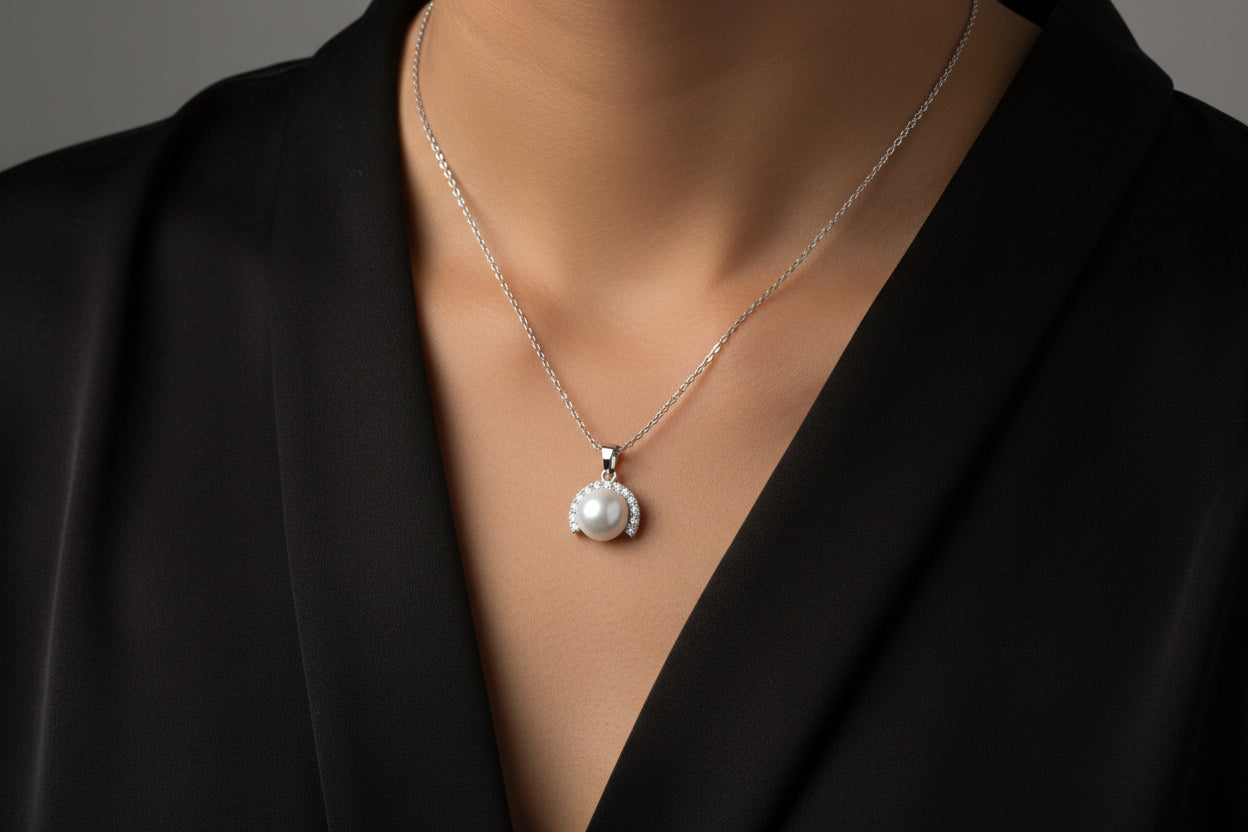 Pearl Pendant Necklace